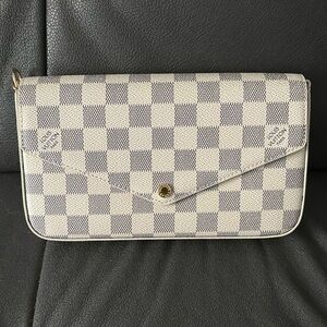 💎LV💎 Felicie Pochette Damier Azur Pouch